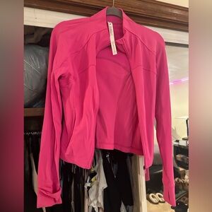 LULULEMON CROPPED JACKET